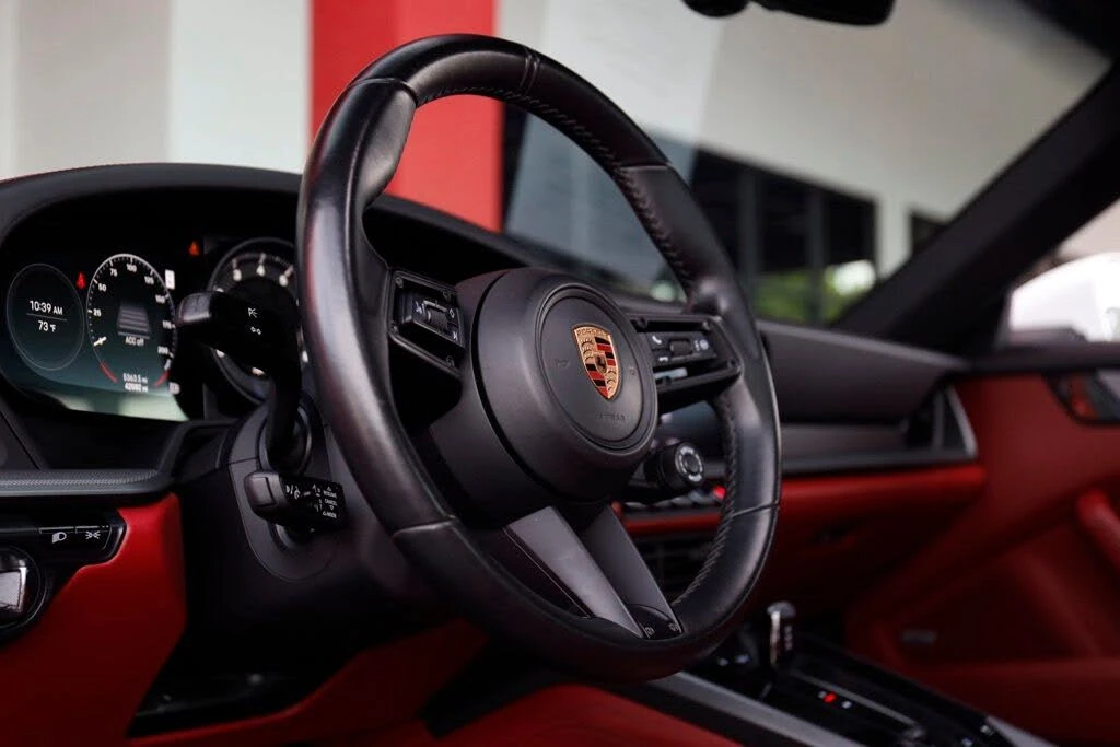 2020 Porsche 992 Carrera - Image 17 of 31