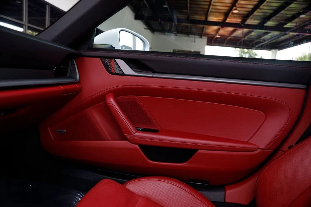 2020 Porsche 992 Carrera - Image 26 of 31