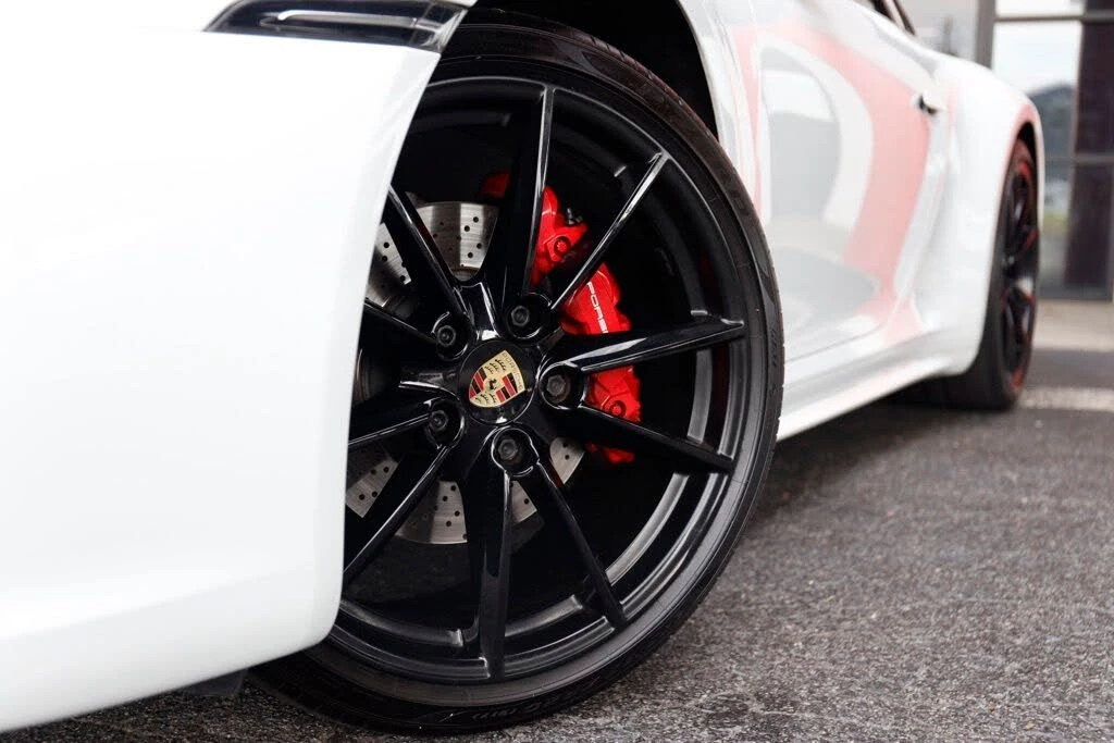 2020 Porsche 992 Carrera - Image 2 of 31