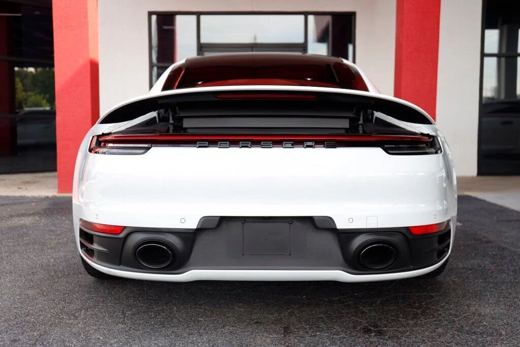 2020 Porsche 992 Carrera - Image 12 of 31