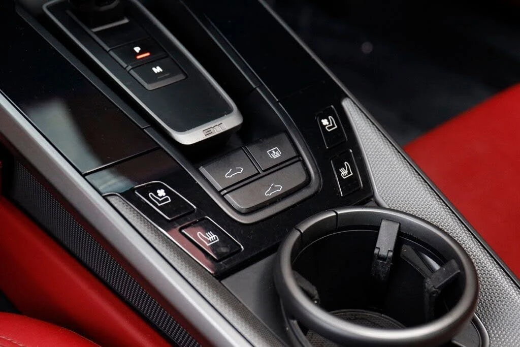 2020 Porsche 992 Carrera - Image 28 of 31