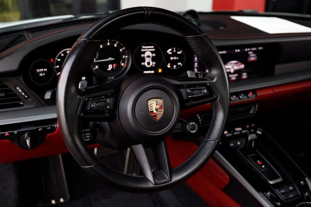 2020 Porsche 992 Carrera - Image 19 of 31