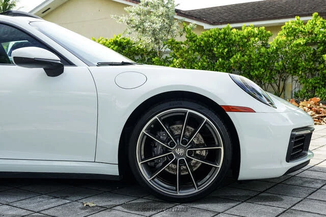2020 Porsche 992 Carrera - Image 11 of 31