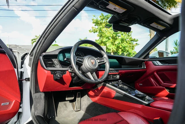 2020 Porsche 992 Carrera - Image 22 of 31