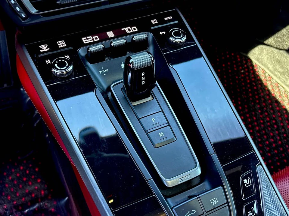 2020 Porsche 992 Carrera - Image 29 of 31