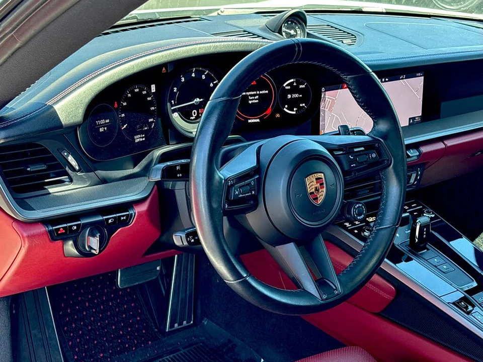 2020 Porsche 992 Carrera - Image 14 of 31