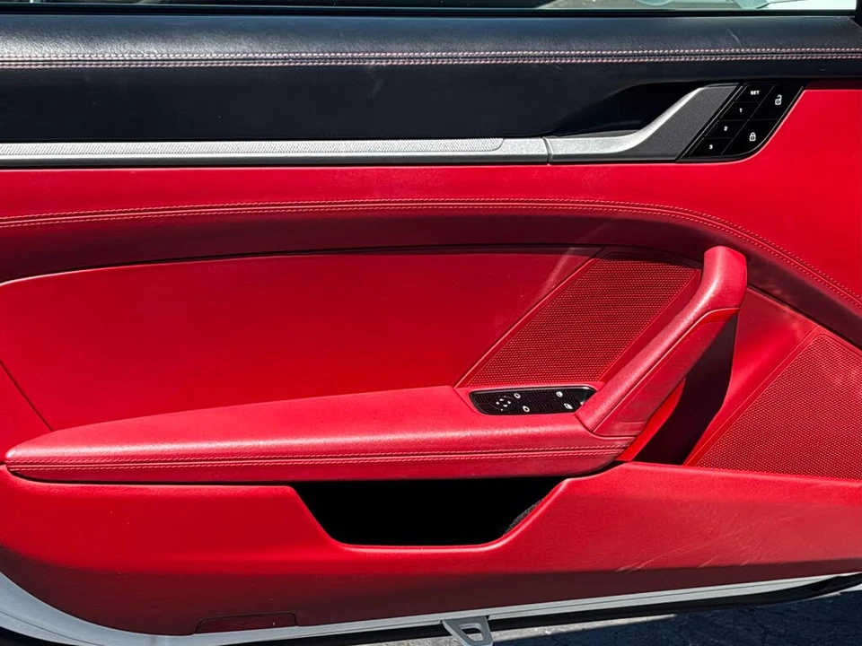 2020 Porsche 992 Carrera - Image 15 of 31