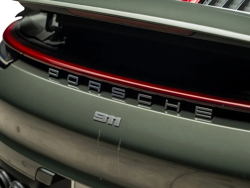 2020 Porsche 992 Carrera - Image 14 of 31
