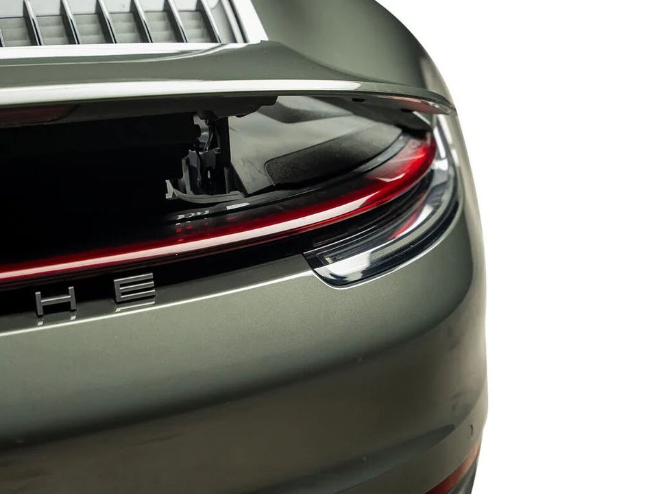 2020 Porsche 992 Carrera - Image 13 of 31