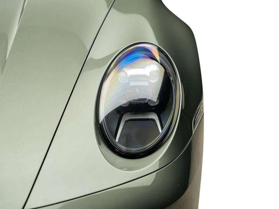 2020 Porsche 992 Carrera - Image 4 of 31