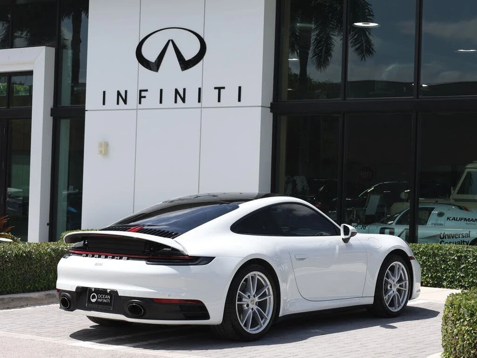 2020 Porsche 992 Carrera - Image 5 of 31
