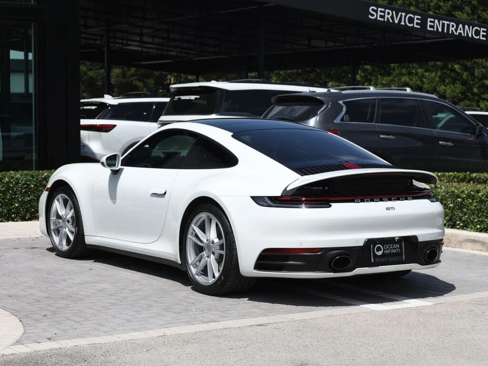 2020 Porsche 992 Carrera - Image 6 of 31