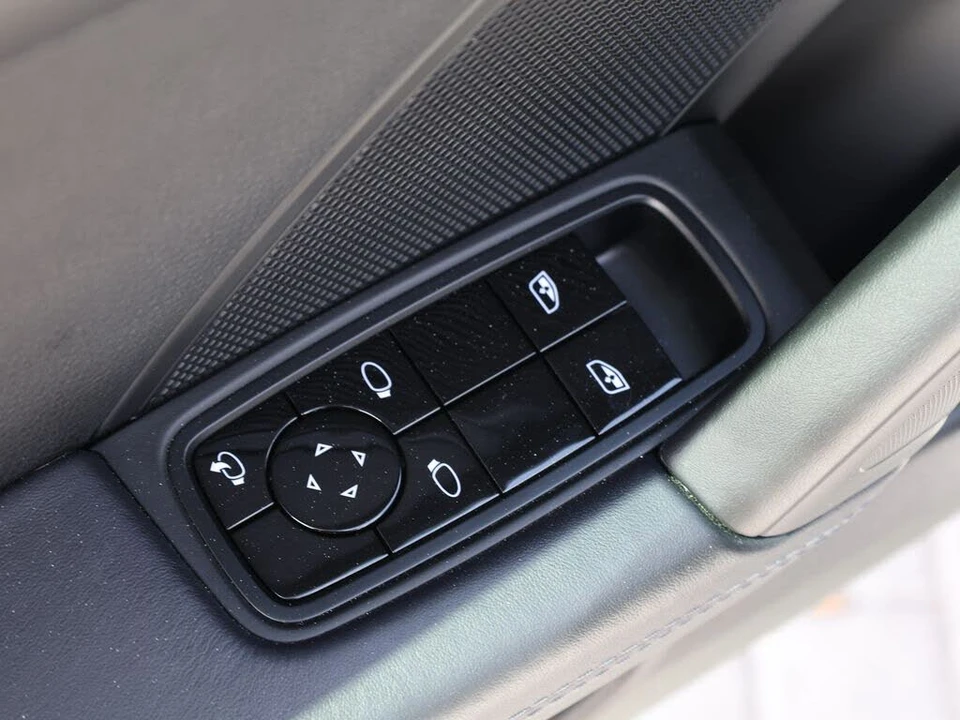 2020 Porsche 992 Carrera - Image 10 of 31
