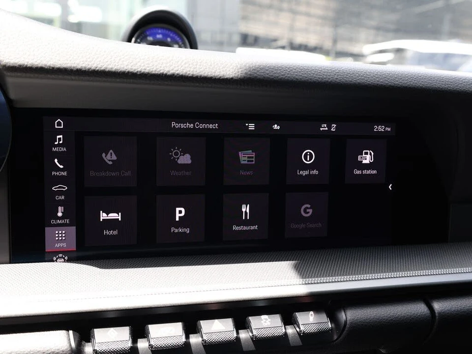 2020 Porsche 992 Carrera - Image 26 of 31