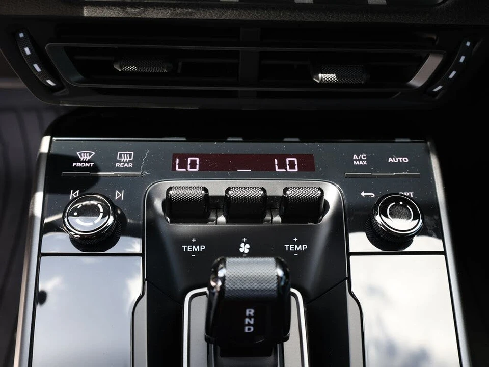 2020 Porsche 992 Carrera - Image 22 of 31