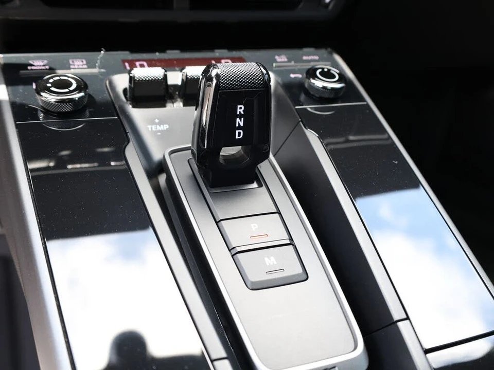 2020 Porsche 992 Carrera - Image 21 of 31