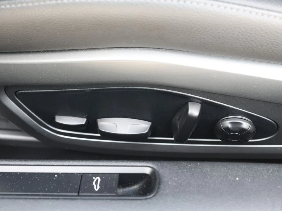 2020 Porsche 992 Carrera - Image 15 of 31