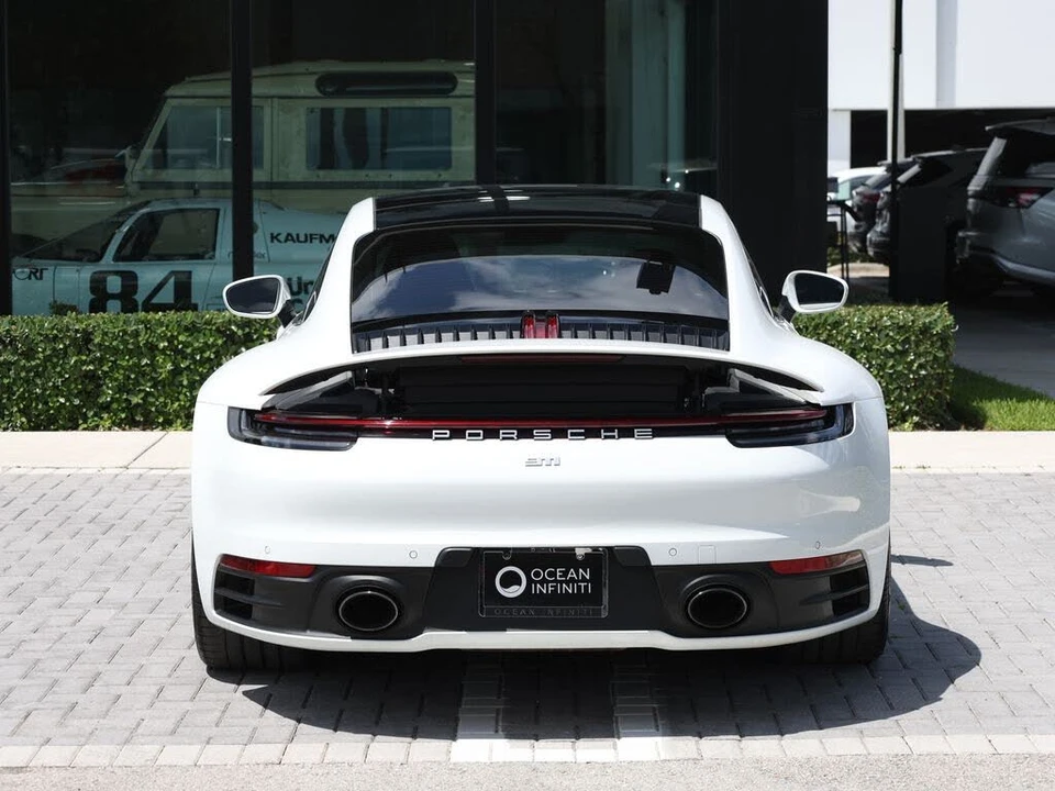 2020 Porsche 992 Carrera - Image 7 of 31