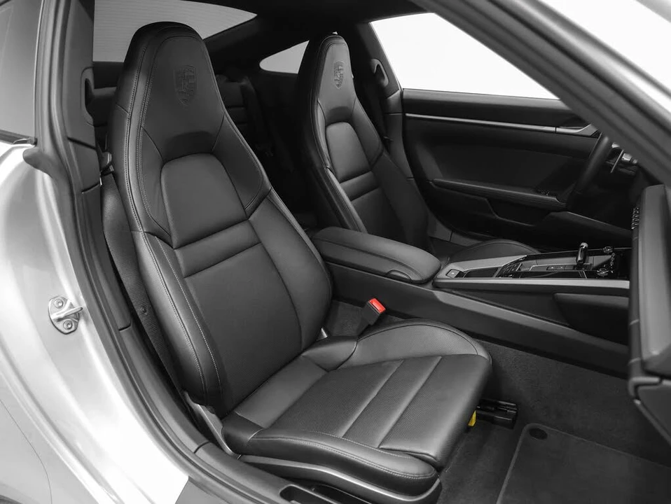 2020 Porsche 992 Carrera - Image 26 of 31