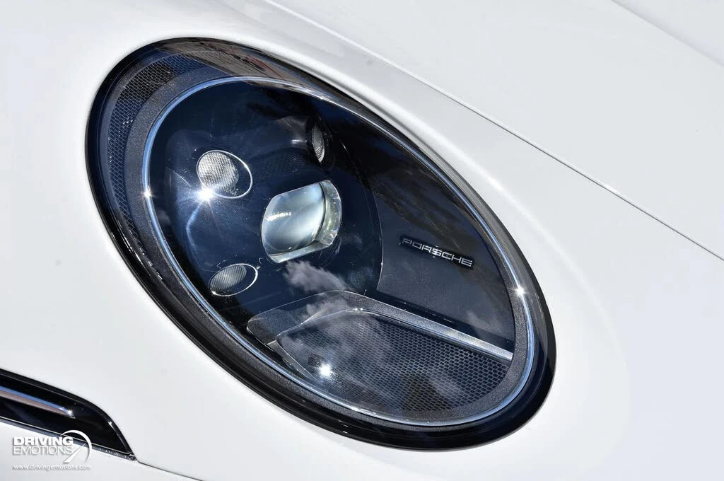 2020 Porsche 992 Carrera - Image 6 of 31