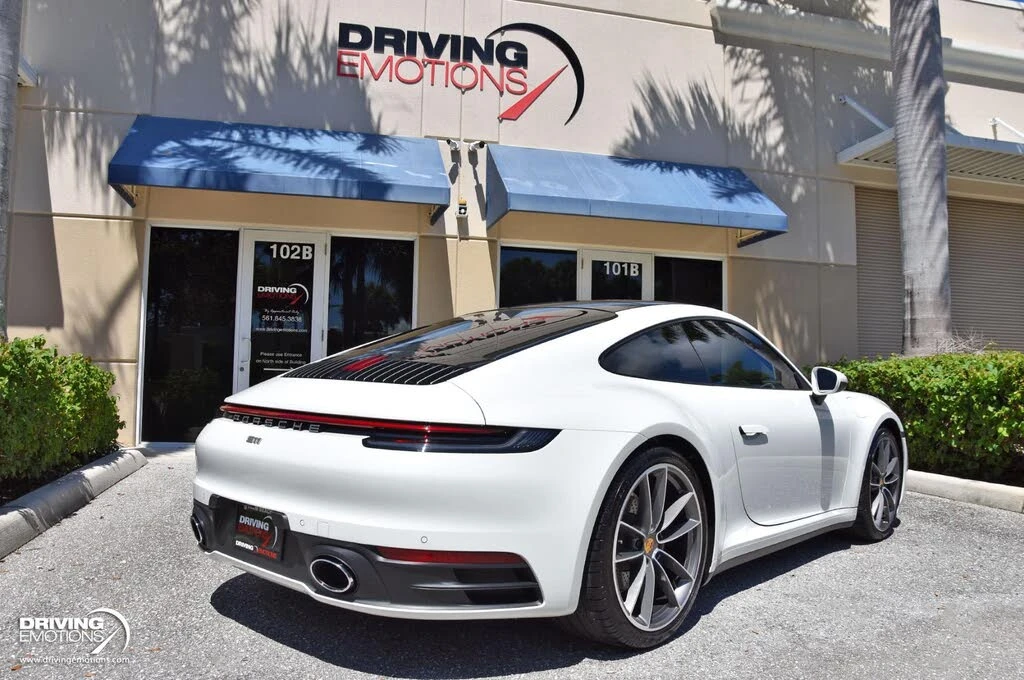 2020 Porsche 992 Carrera - Image 21 of 31