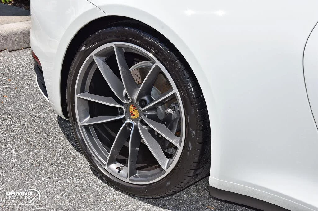 2020 Porsche 992 Carrera - Image 12 of 31