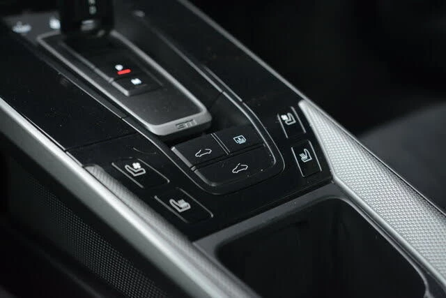2020 Porsche 992 Carrera - Image 21 of 31