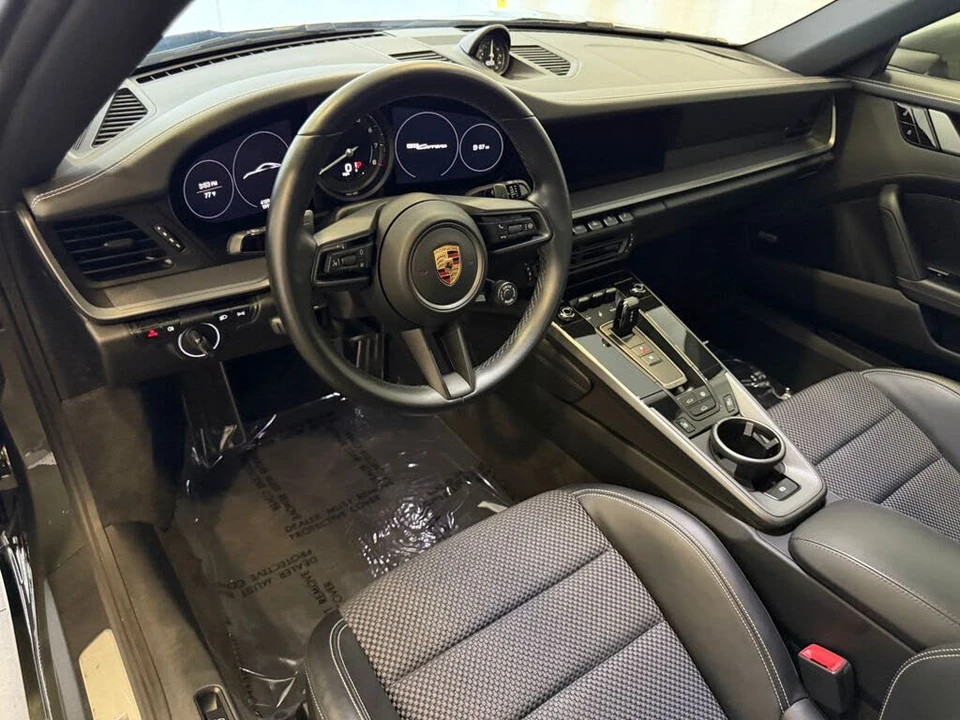 2020 Porsche 992 Carrera - Image 4 of 26