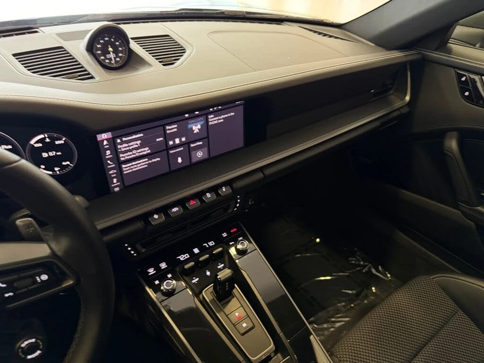 2020 Porsche 992 Carrera - Image 17 of 26
