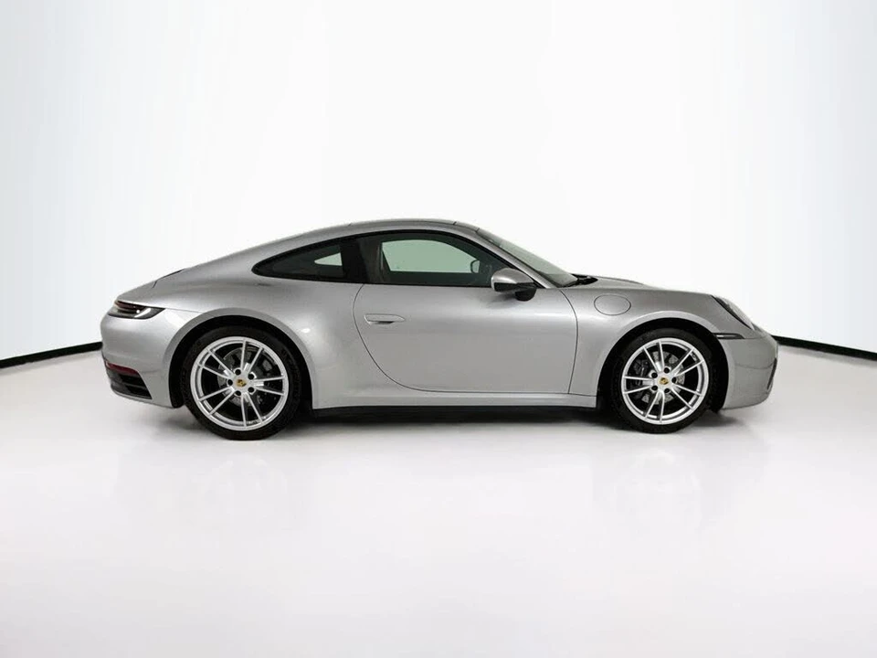 2020 Porsche 992 Carrera - Image 8 of 31