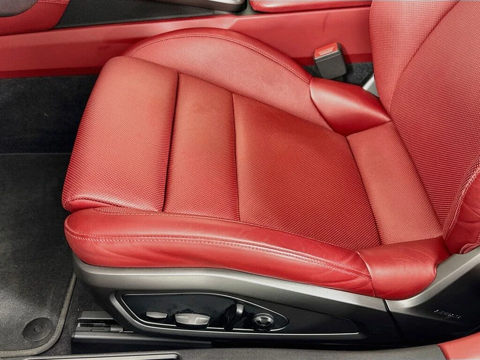 2020 Porsche 992 Carrera - Image 13 of 31