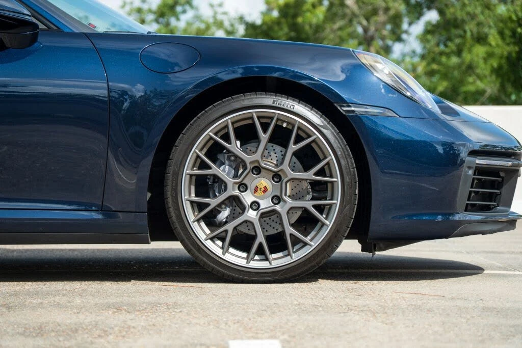 2020 Porsche 992 Carrera - Image 16 of 31