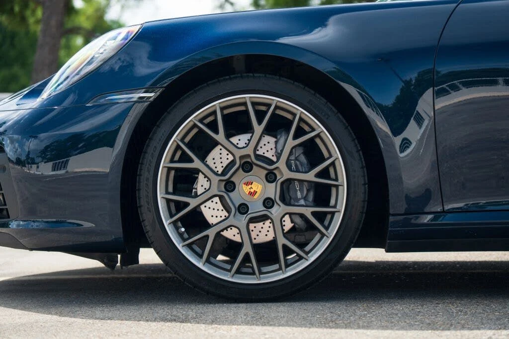 2020 Porsche 992 Carrera - Image 19 of 31