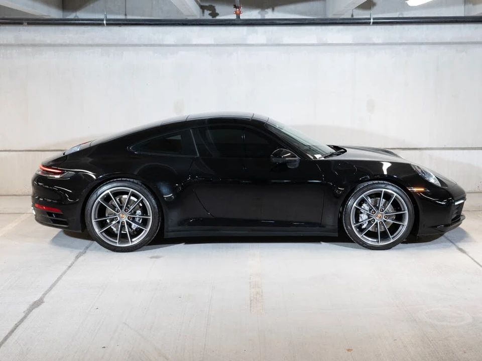 2020 Porsche 992 Carrera - Image 8 of 27