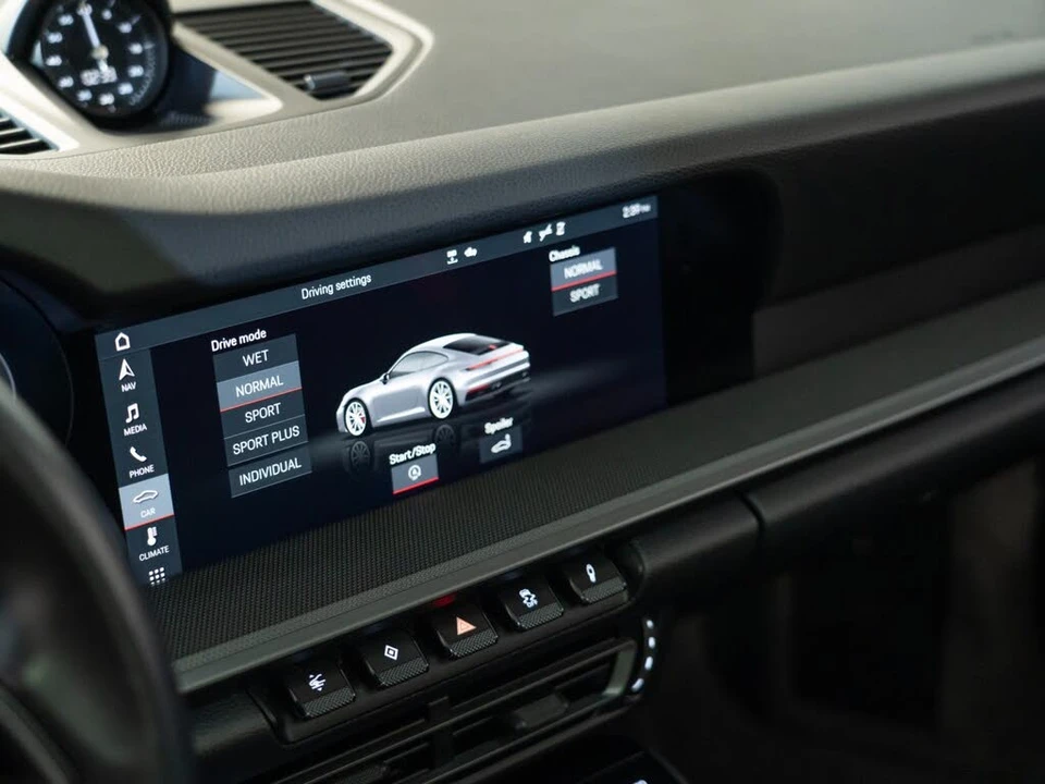 2020 Porsche 992 Carrera - Image 21 of 27