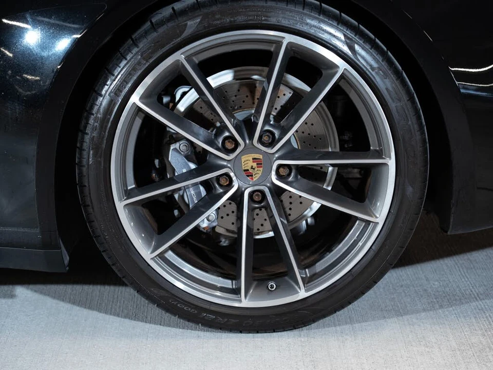 2020 Porsche 992 Carrera - Image 11 of 27