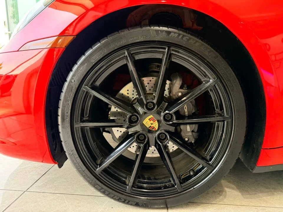 2020 Porsche 992 Carrera - Image 8 of 31