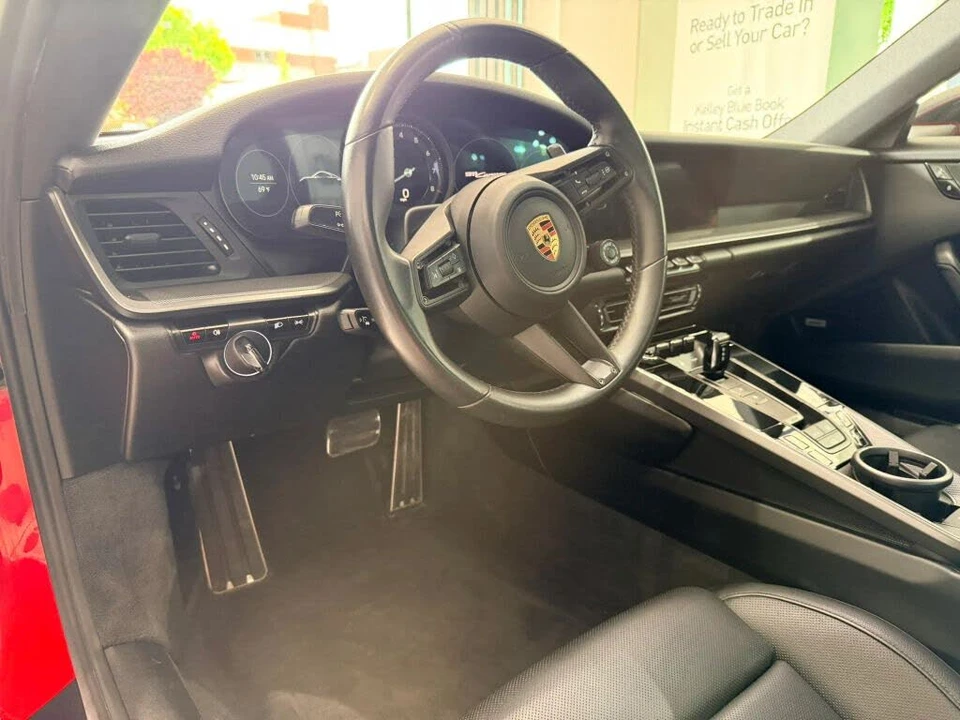 2020 Porsche 992 Carrera - Image 18 of 31
