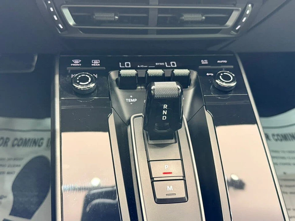 2020 Porsche 992 Carrera - Image 30 of 31