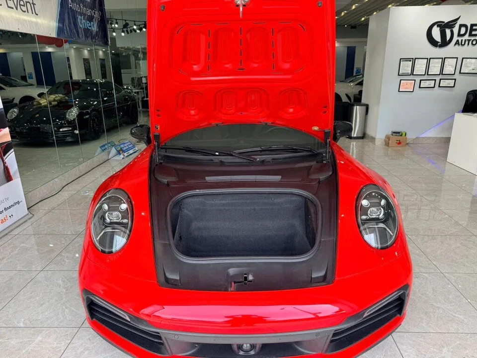 2020 Porsche 992 Carrera - Image 12 of 31