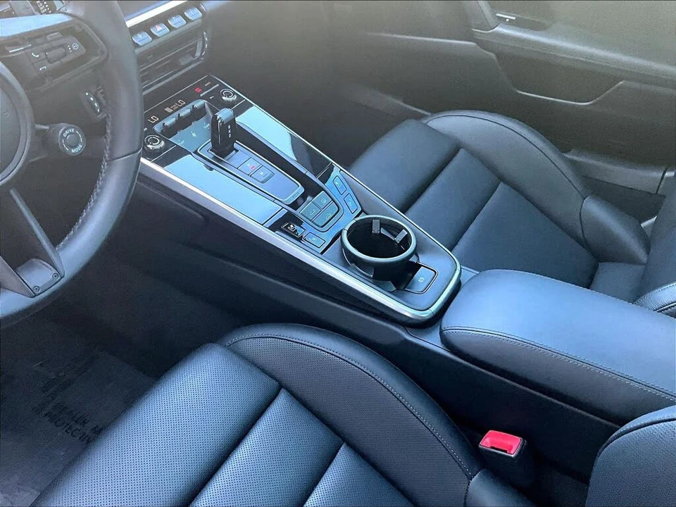 2020 Porsche 992 Carrera - Image 17 of 26