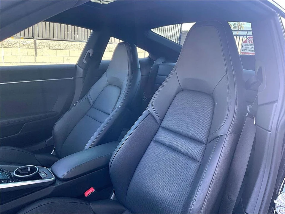2020 Porsche 992 Carrera - Image 5 of 26