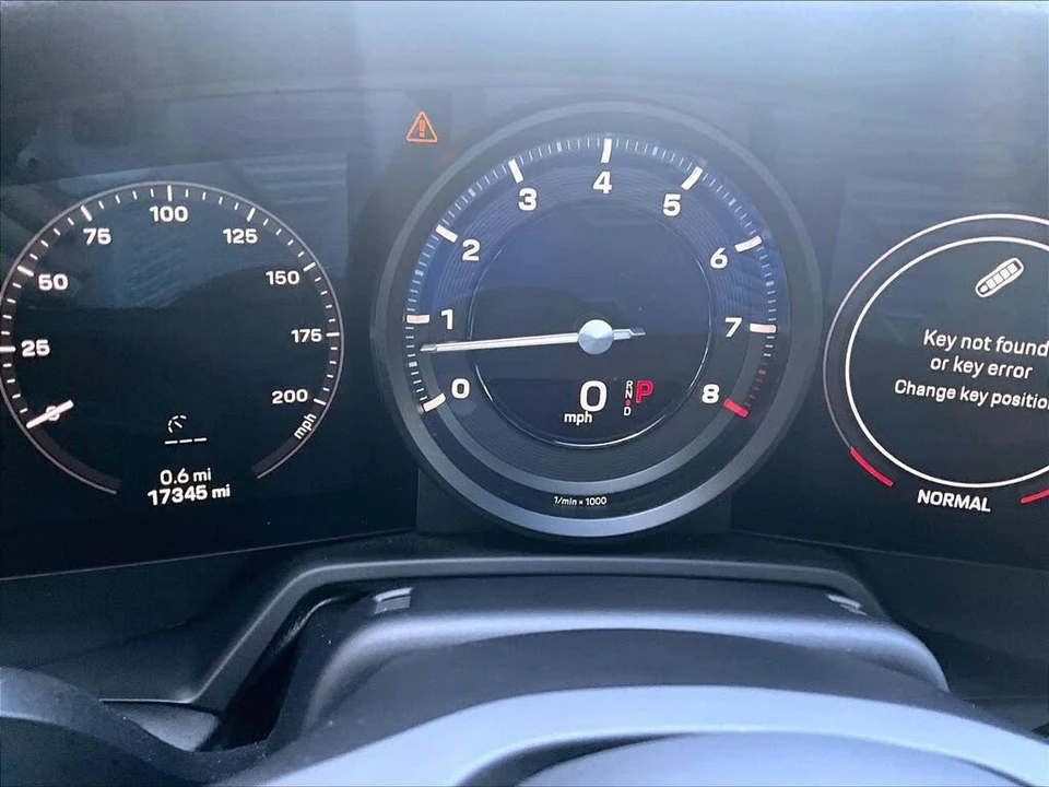 2020 Porsche 992 Carrera - Image 25 of 26