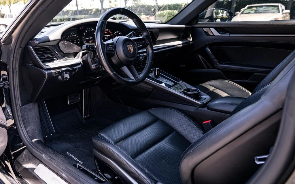 2020 Porsche 992 Carrera - Image 6 of 14