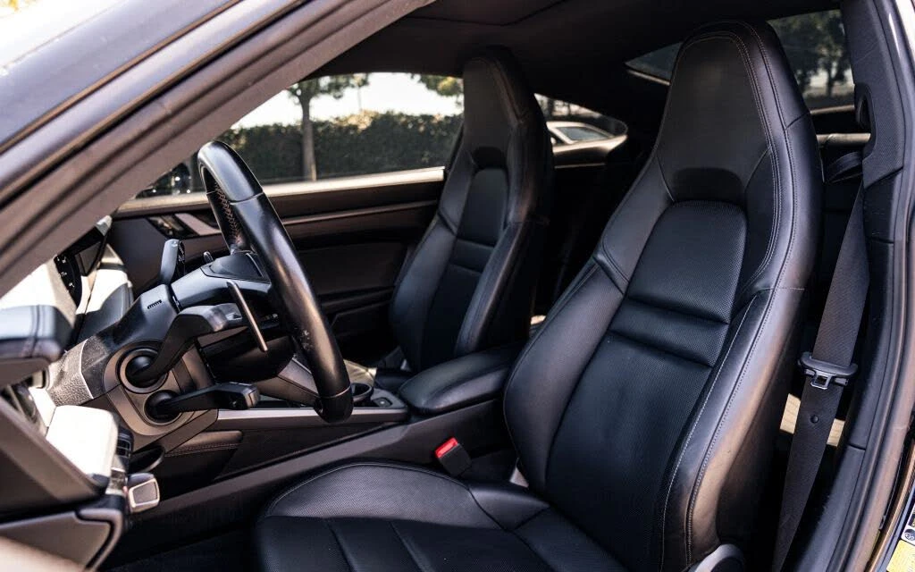 2020 Porsche 992 Carrera - Image 8 of 14