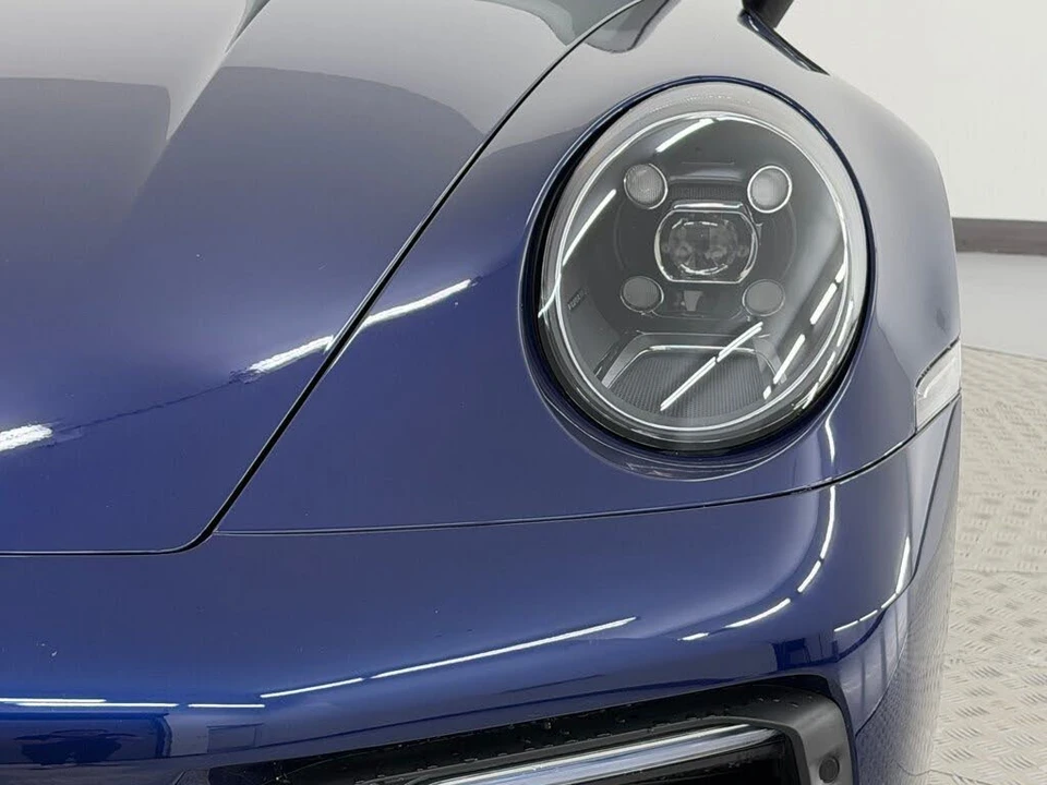 2020 Porsche 992 Carrera - Image 12 of 31