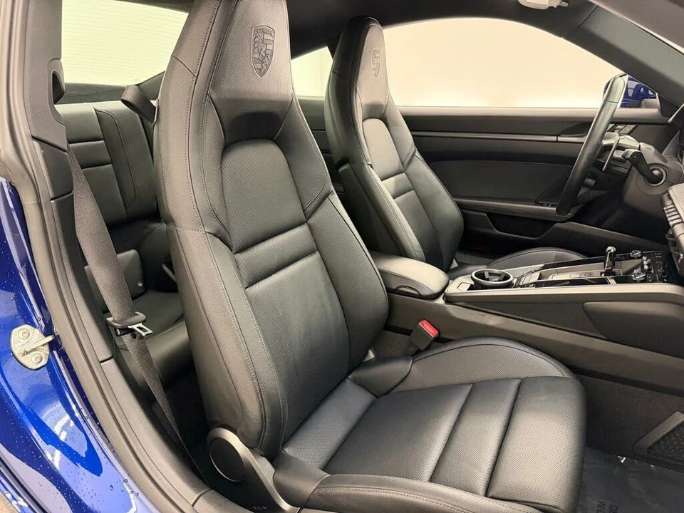 2020 Porsche 992 Carrera - Image 26 of 31