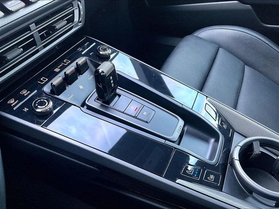 2020 Porsche 992 Carrera - Image 17 of 26