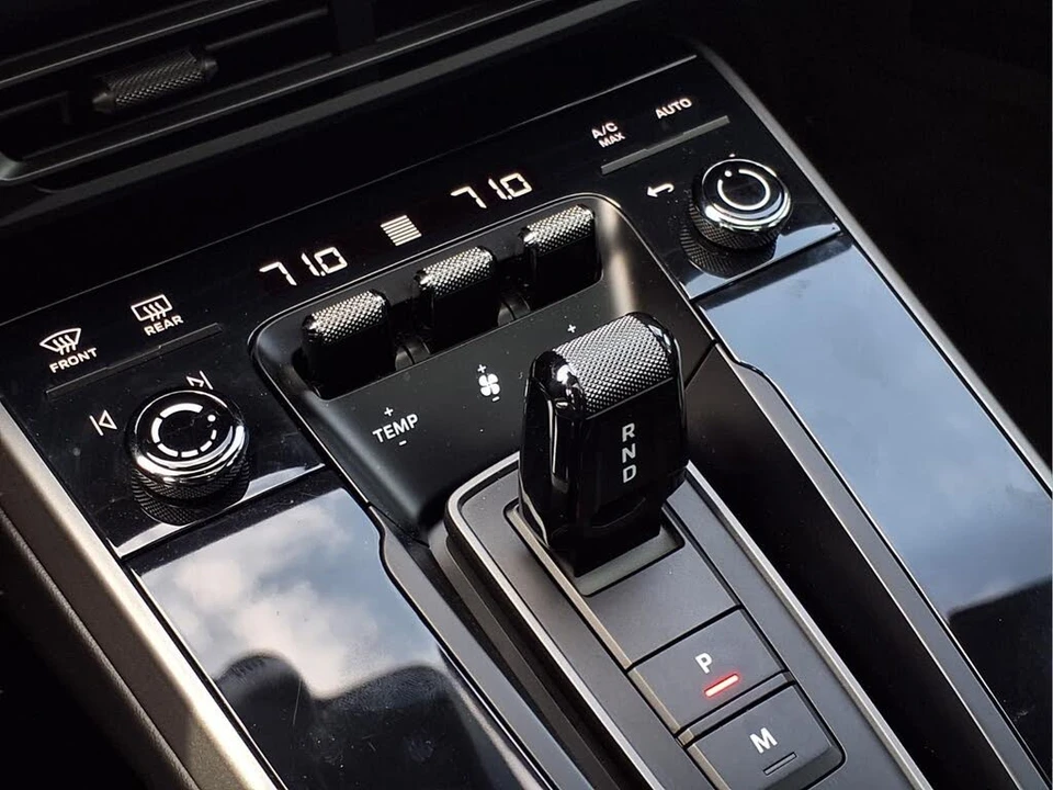 2020 Porsche 992 Carrera - Image 21 of 27