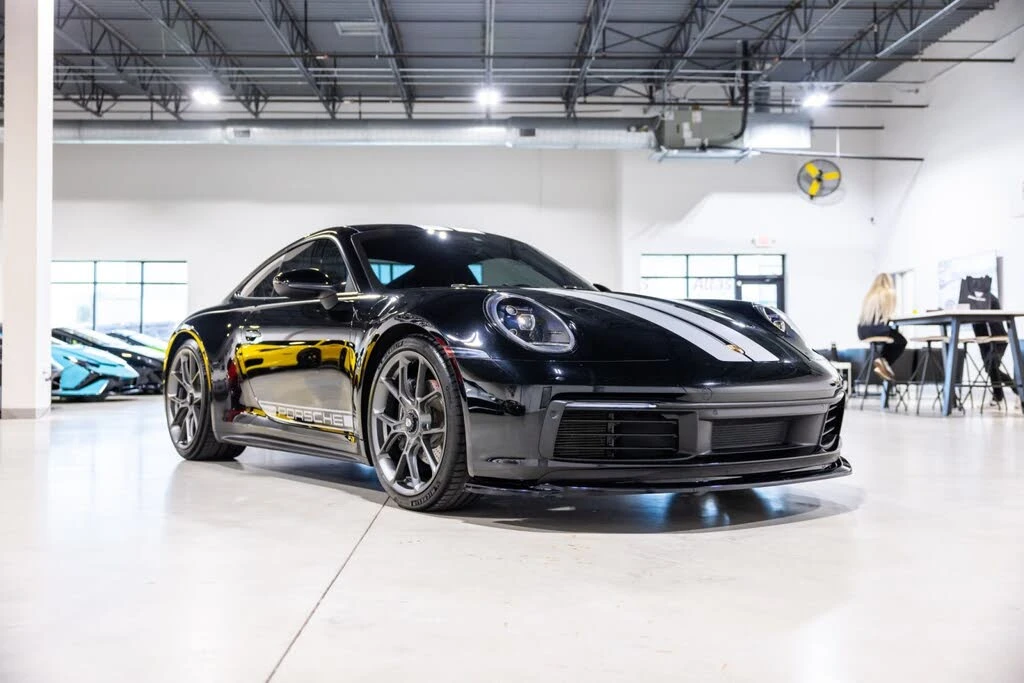 2020 Porsche 992 Carrera - Image 3 of 31